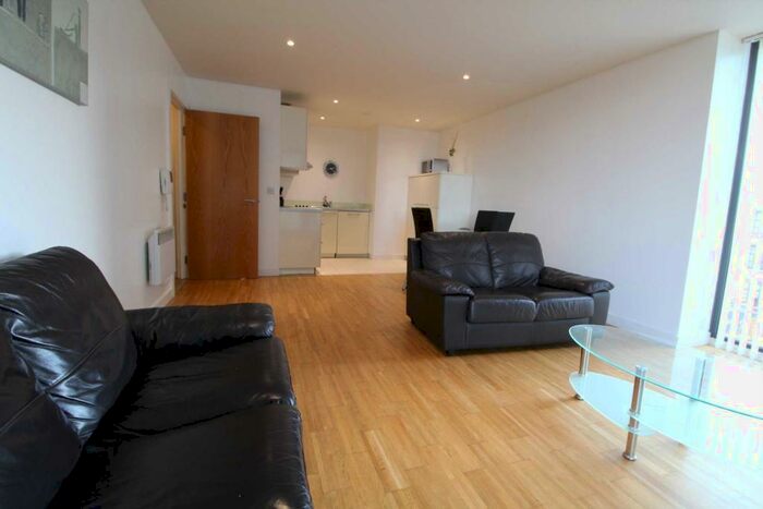 2 Bedroom Apartment To Rent In Block St Georges Island Hulme Hall, Manchester, M15