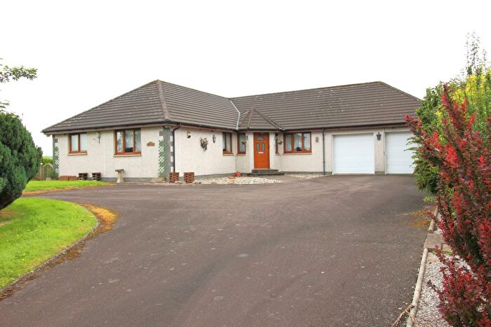 3 Bedroom Detached Bungalow For Sale In Main Road, Templand, DG11
