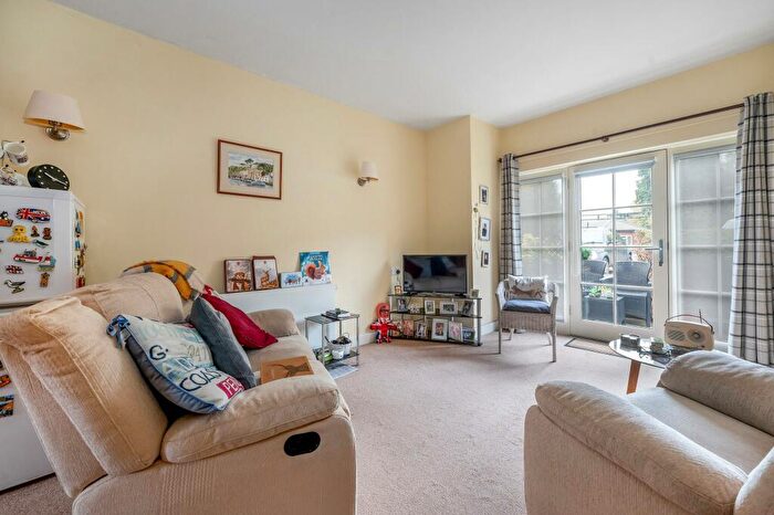 1 Bedroom Bungalow For Sale In Huntsmans Drive, Oakham, LE15