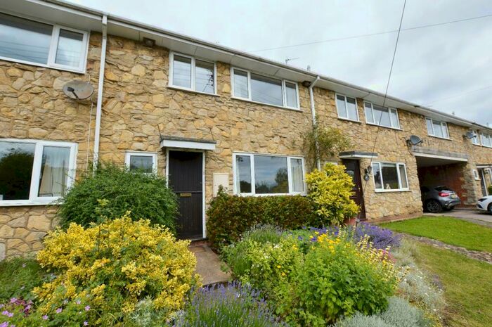 3 Bedroom Terraced House To Rent In High Street, Haversham, MK19