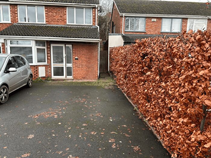 6 Bedroom Semi-Detached House To Rent In Sheepcote Close, Leamington Spa, Warwickshire, CV32