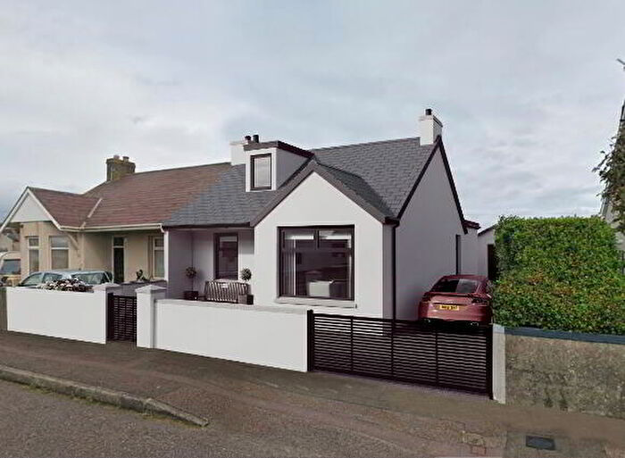 4 Bedroom Semi-detached Chalet Bungalows For Sale In Queenora Avenue, Portstewart, BT55