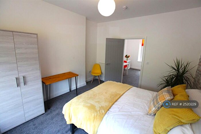 1 Bedroom Flat To Rent In Carlton Terrace, Swansea, SA1