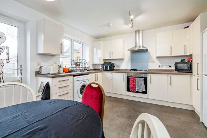 2 Bedroom Semi-Detached House For Sale In Squires Road, Waddington, Lincoln, LN5