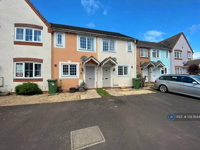 2 Bedroom Terraced House To Rent In Cabell Court, Frome, BA11