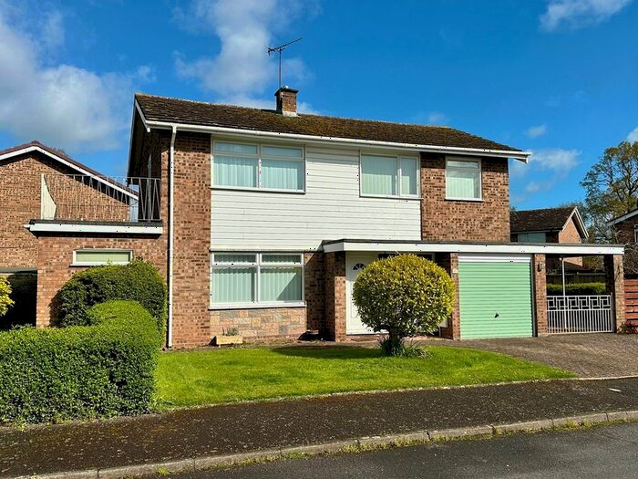 4 Bedroom Detached House For Sale In St Andrews Close, Moreton-On-Lugg, Hereford, HR4