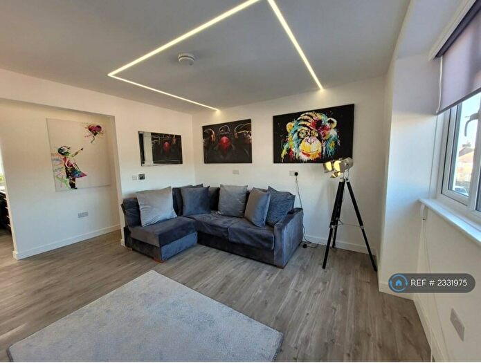 2 Bedroom Flat To Rent In Sheridan Terrace, Hove, BN3