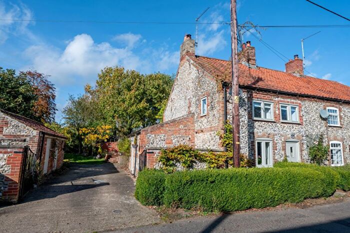 2 Bedroom Cottage For Sale In School Road, East Rudham, King's Lynn, PE31