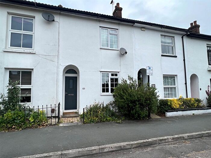 2 Bedroom Terraced House To Rent In Southcliff Road, Southampton, Hampshire, SO14