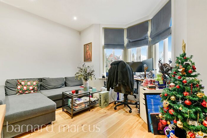 1 Bedroom Flat To Rent In Thrale Road, London, SW16