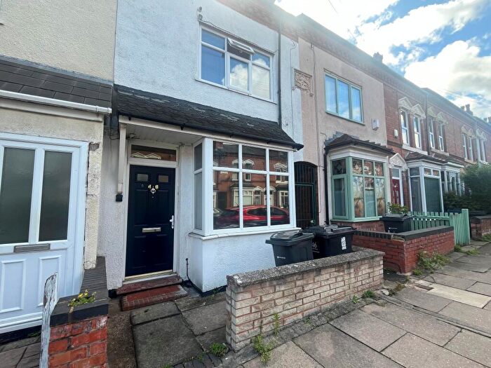 2 Bedroom Apartment To Rent In Bond Street, Stirchley, B30