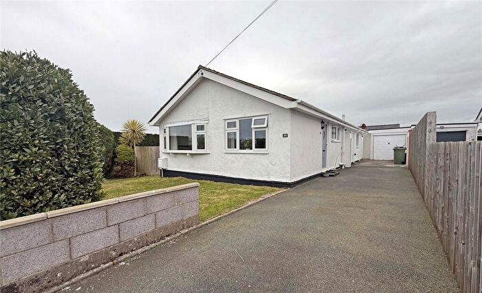 3 Bedroom Detached House For Sale In Y Grugan, Groeslon, Caernarfon, Gwynedd, LL54