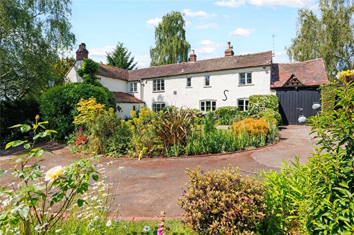 4 Bedroom Detached House For Sale In Upton Road, Defford, Worcester, Worcestershire, WR8