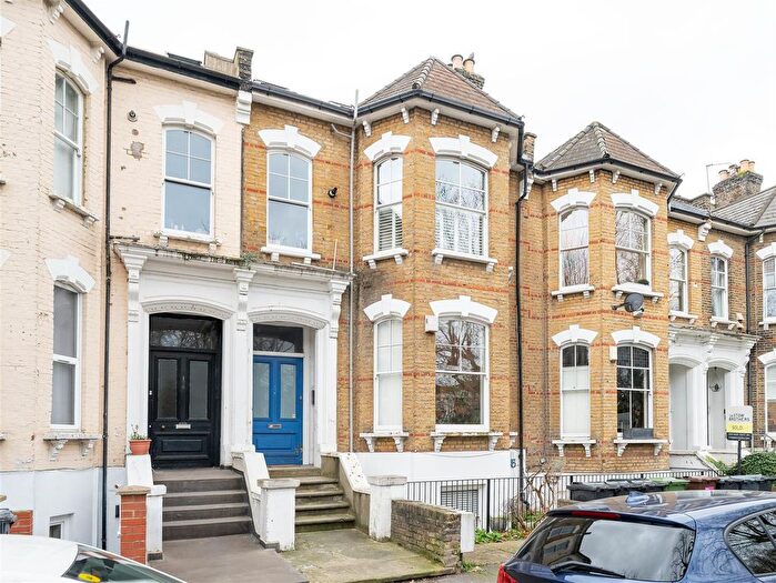 1 Bedroom Flat For Sale In Lower Clapton Road, Hackney, E5