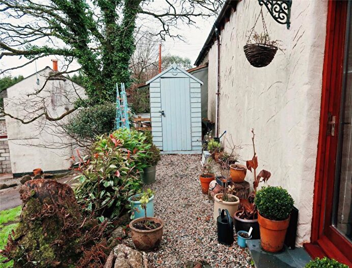 2 Bedroom Bungalow To Rent In Higher Crift, Lanlivery, Cornwall, PL30