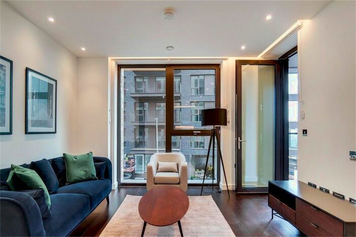 1 Bedroom Flat To Rent In Madeira Tower, Ponton Road, SW11