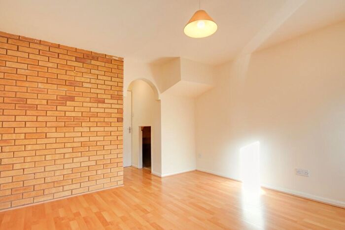 2 Bedroom Terraced House To Rent In Beckside Court, Barton, Gloucester, GL1