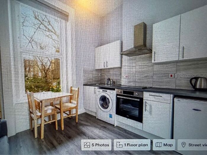 Studio To Rent In Very Near Warwick Road Area, Earls Court, SW5