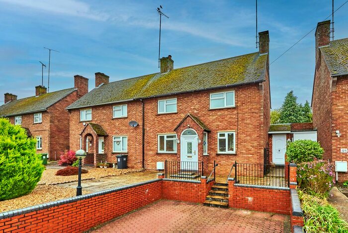 3 Bedroom Detached House To Rent In Buckwood Road, Markyate, Herts, AL3