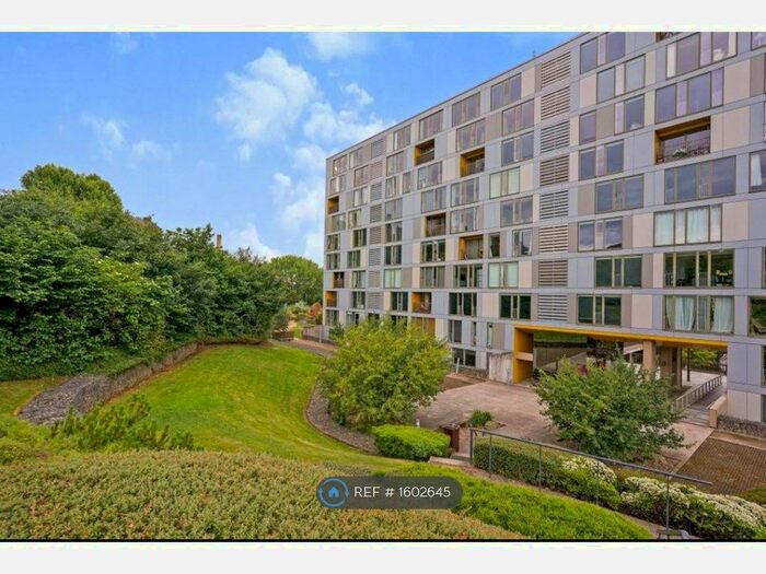 1 Bedroom Flat To Rent In Saxton, Leeds, LS9