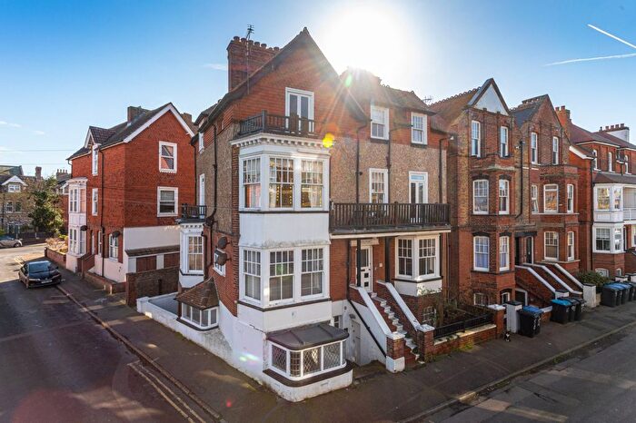 2 Bedroom Flat For Sale In Ethelred Road, Westgate-On-Sea, Kent, CT8