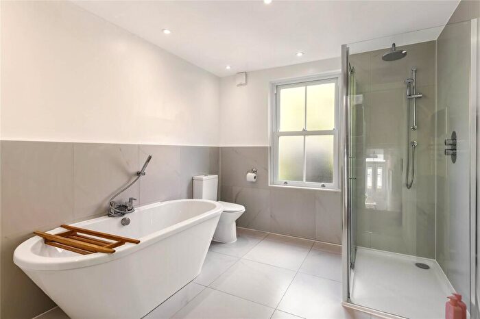 3 Bedroom Terraced House For Sale In Eversleigh Road, London, SW11