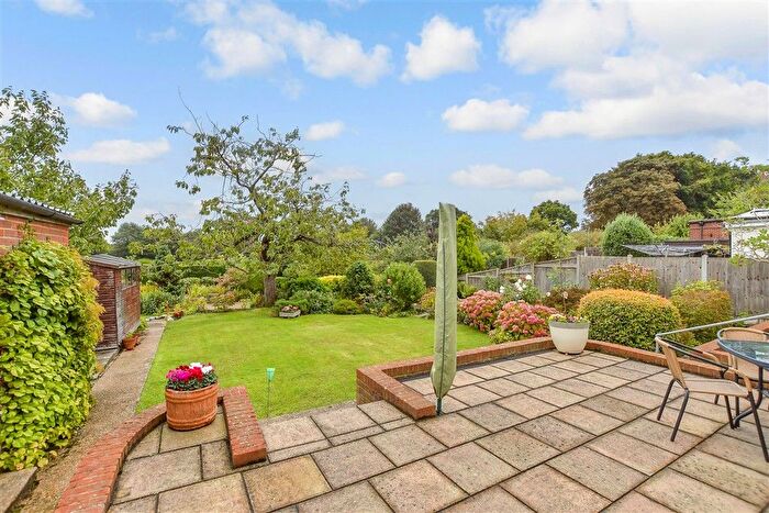 3 Bedroom Detached Bungalow For Sale In Wises Lane, Borden, Sittingbourne, Kent, ME9