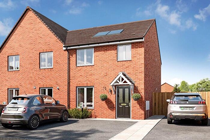 3 Bedroom Semi-Detached House For Sale In Stirling Close, Maldon, CM9