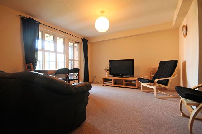 2 Bedroom Apartment To Rent In The Chare, City Centre, NE1