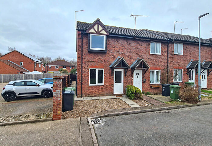 2 Bedroom End Of Terrace House For Sale In Benets View, North Walsham, NR28