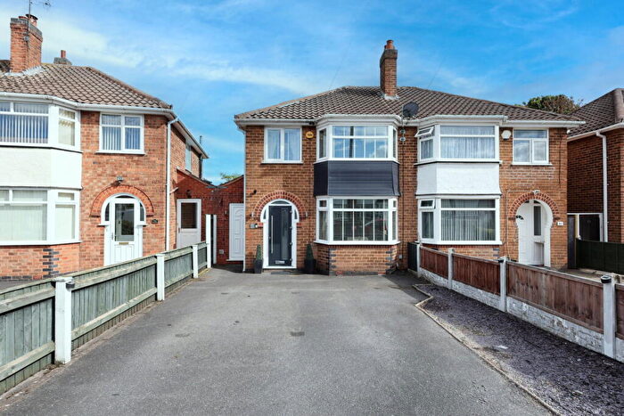 3 Bedroom Semi-Detached House For Sale In Wyckham Road, Castle Bromwich, B36