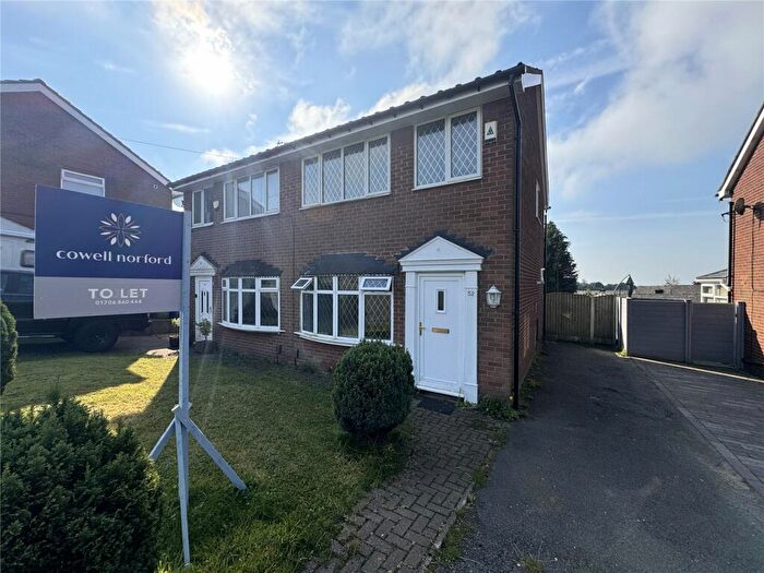 3 Bedroom Semi-Detached House To Rent In Brookdale, Rochdale, Greater Manchester, OL12