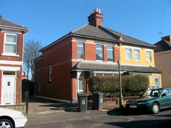 3 Bedroom House To Rent In Bedroom Semi Detached House In Winton, BH9