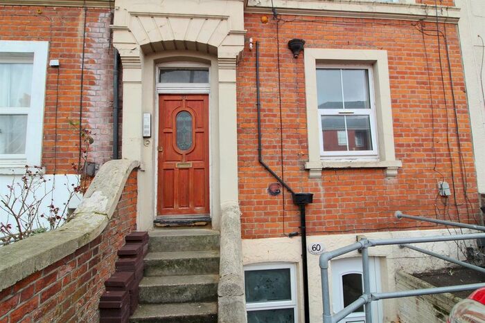 1 Bedroom Flat To Rent In South Street, Reading, RG1