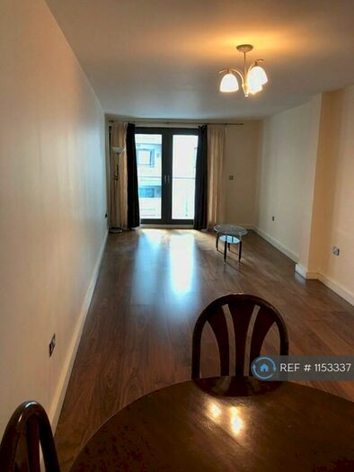 1 Bedroom Flat To Rent In High Street, Slough, SL1