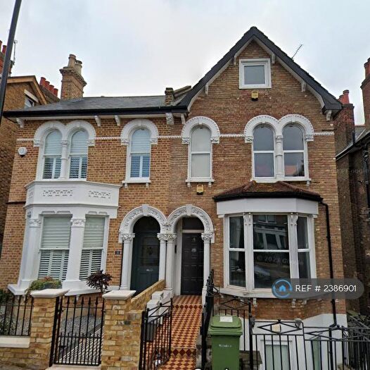 2 Bedroom Flat To Rent In Ladywell, London, SE13