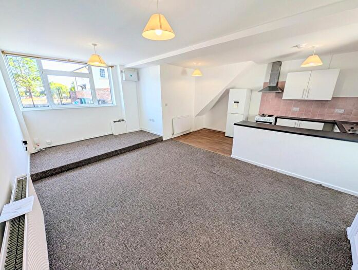 1 Bedroom Apartment To Rent In North Woodlands, , Malpas, NP20