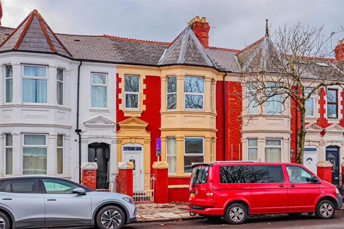 5 Bedroom Terraced House For Sale In Broad Street, Barry, CF62