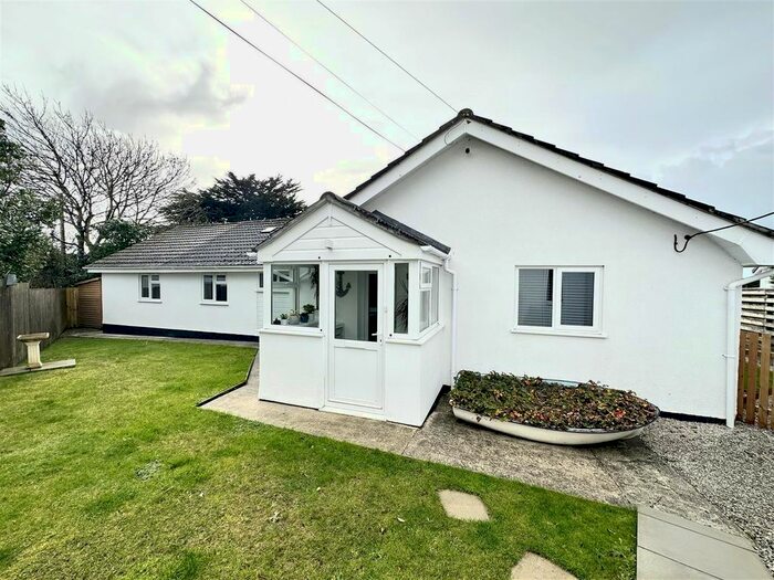 4 Bedroom Detached Bungalow For Sale In Ashley Road, Shortlanesend, Truro, TR4