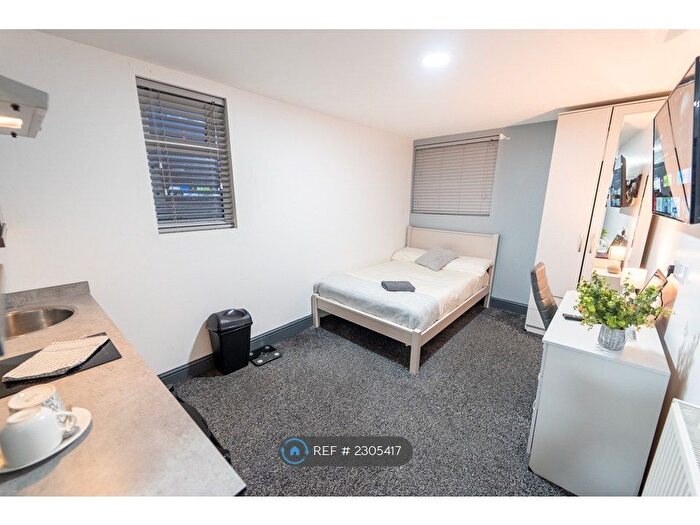 Studio To Rent In Bournbrook Road, Birmingham, B29