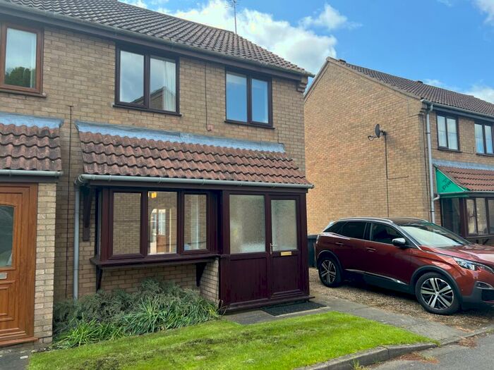 3 Bedroom Semi-Detached House To Rent In Blacks Close, Waddington, LN5