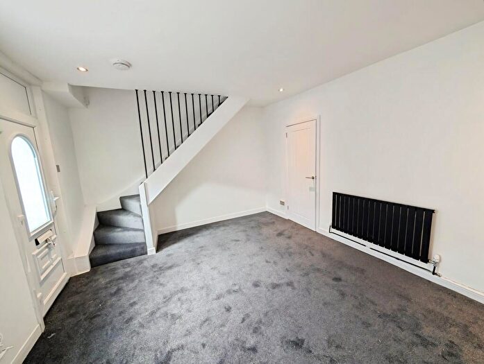 2 Bedroom Terraced House To Rent In John Street, Abercwmboi, Aberdare, CF44