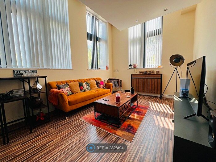 1 Bedroom Flat To Rent In Richardshaw Lane, Pudsey, LS28