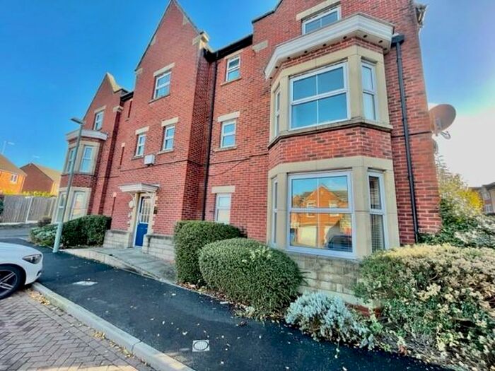 2 Bedroom Ground Flat To Rent In Alma Wood Close, PR7