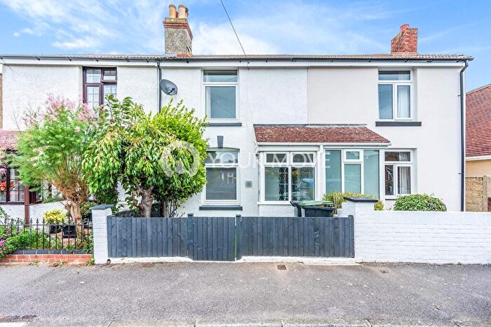 3 Bedroom Semi-Detached House To Rent In Gosport Road, Lee-On-The-Solent, Hampshire, PO13
