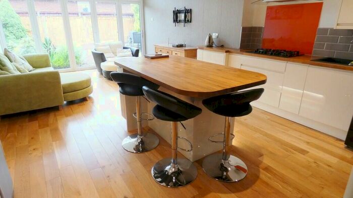 3 Bedroom Semi-Detached House To Rent In St Clares Avenue, Fulwood, Preston, PR2