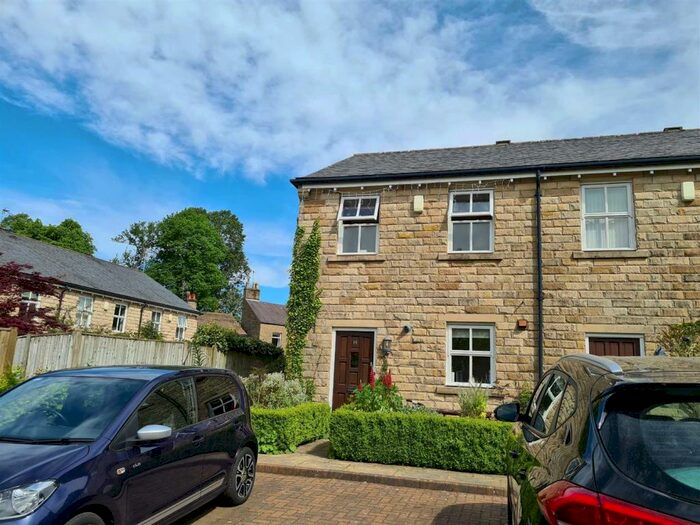 2 Bedroom Semi-Detached House To Rent In Jacksons Close, Kerridge, Macclesfield, SK10