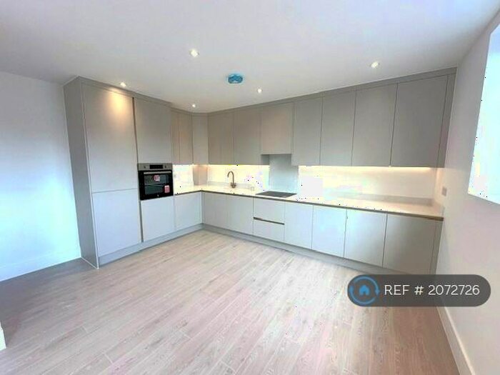 2 Bedroom Maisonette To Rent In Corelli Road, London, SE3