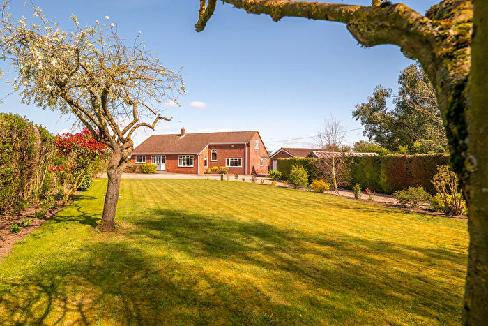 4 Bedroom Detached House For Sale In Low Toynton Road, Horncastle, LN9