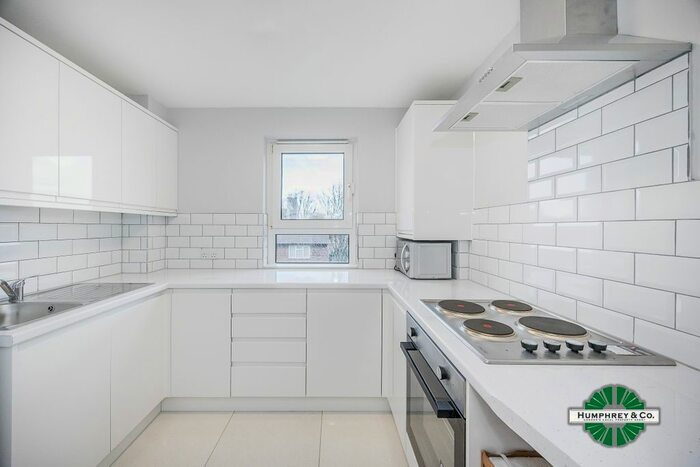 1 Bedroom Flat To Rent In Sandal Street, Stratford, E15